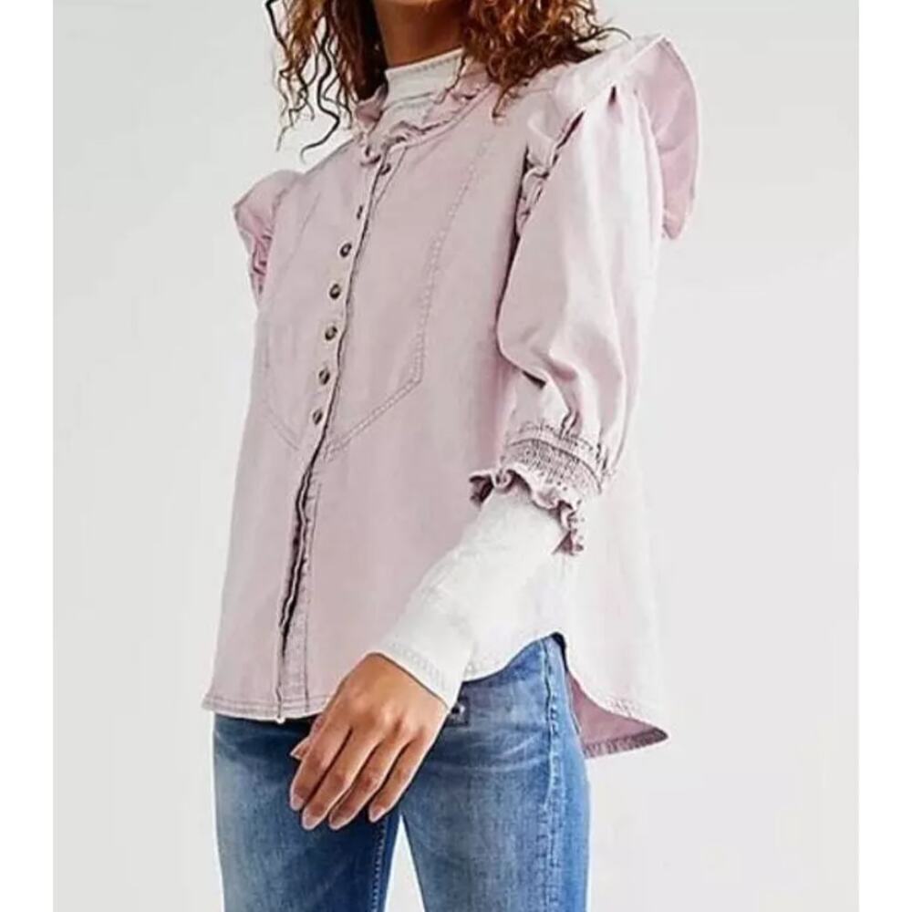 We The Free Women's 3/4 Sleeve Button Front Ruffle Louise Denim Top Size L Lilac